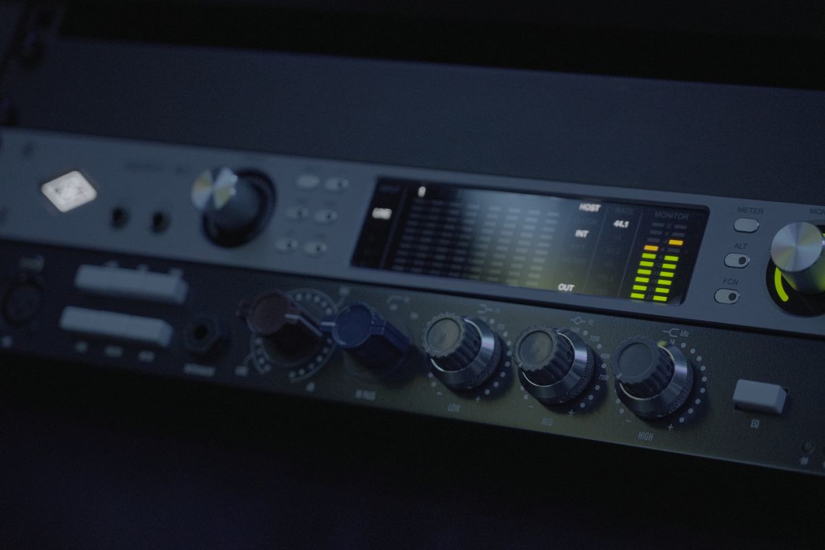 Студия Turan Records · Universal Audio