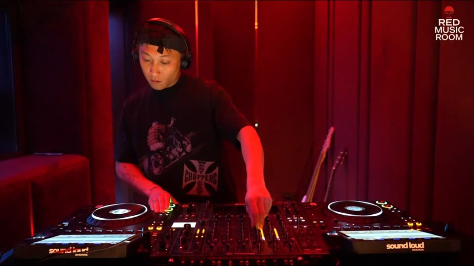 DYAGAY — Red Room Sessions #003